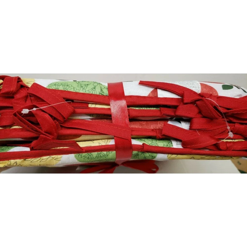 Set of 4 DELUXE CHAIR PADS w/red ties, reversible,15